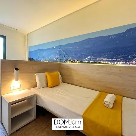 Domuum Holidays - Festival Village Apartment *